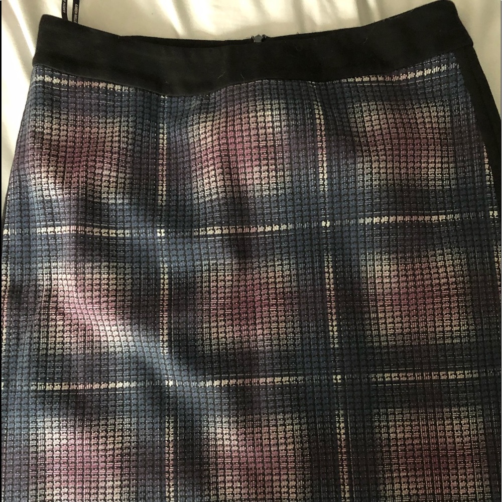 Excellent condition skirt.